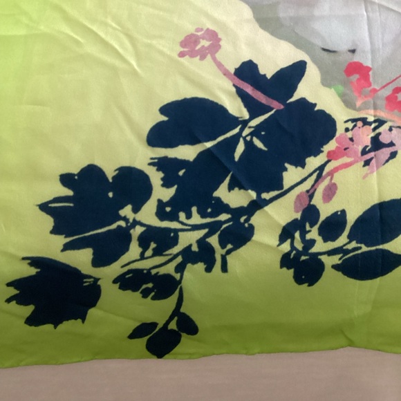 Ted Baker Silk Scarf Mixed Print Floral Lime Green Rolled Edges - Picture 7 of 14